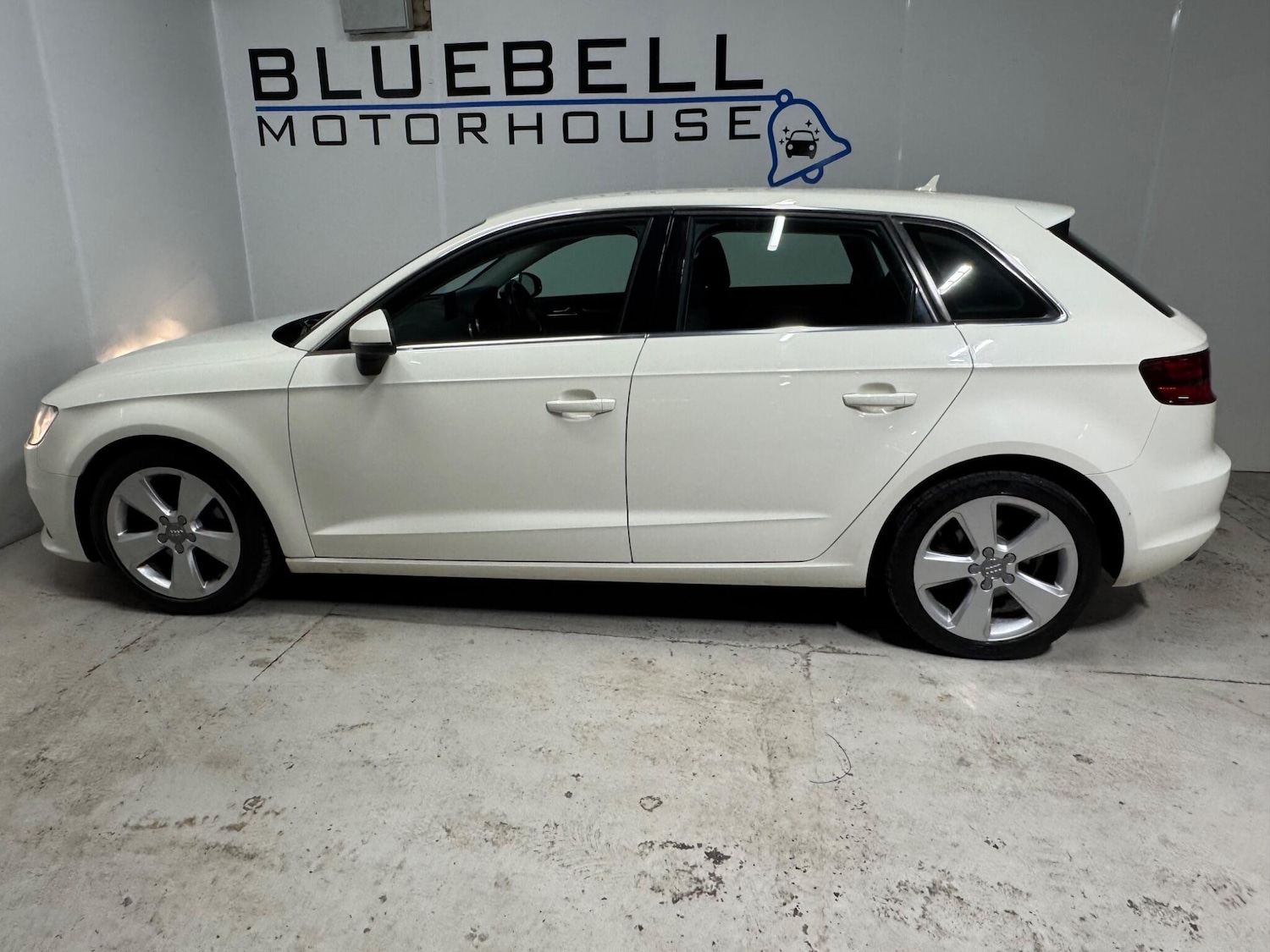 Used Audi A3 2014 for sale - 77158079: Photo 8