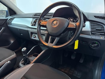 Used Skoda Fabia 2015 for sale - 78175830: Photo