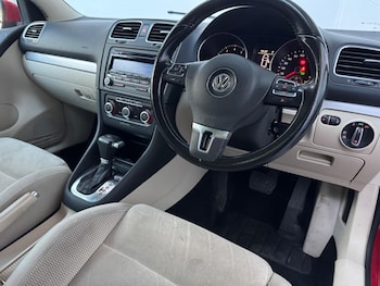 Used Volkswagen Golf 2009 for sale - 76586788: Photo