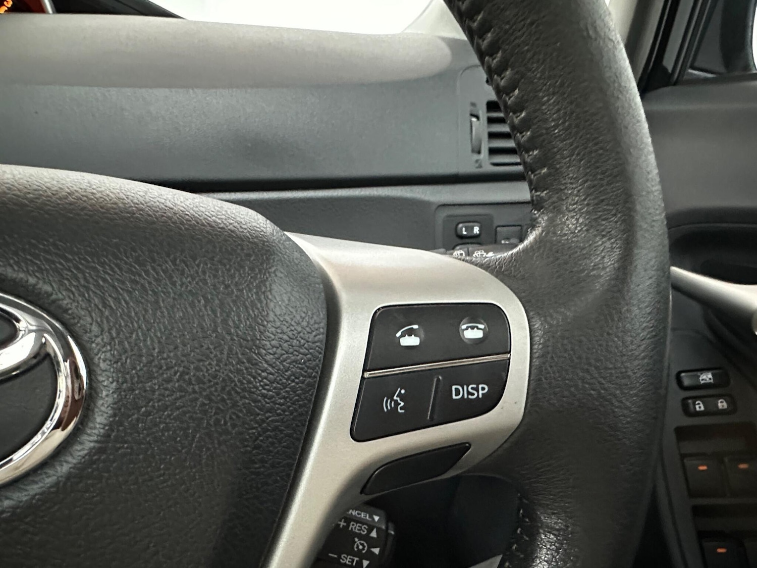 Used Toyota Verso 2011 for sale - 77588654: Photo 18