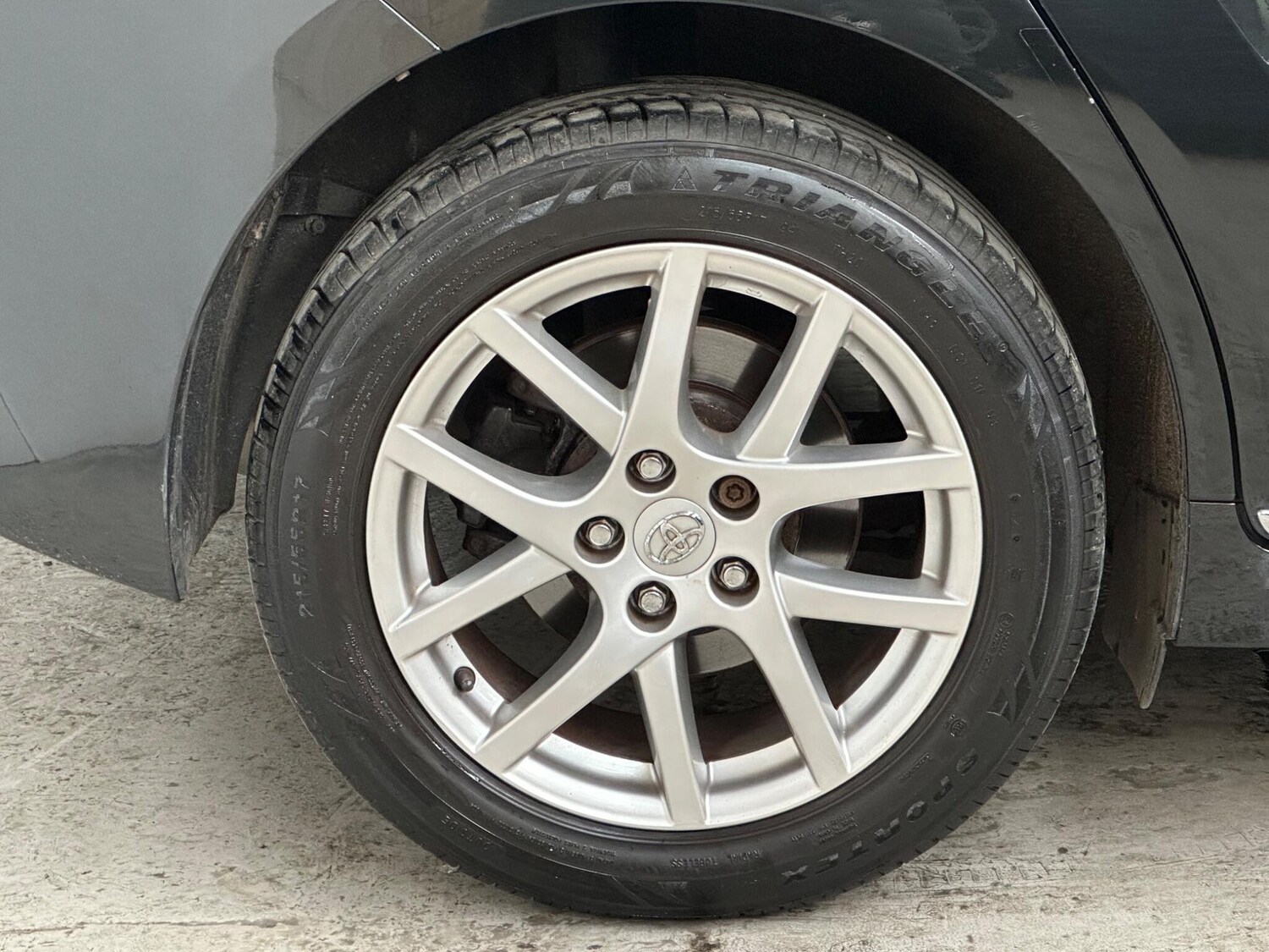 Used Toyota Verso 2011 for sale - 77588654: Photo 26