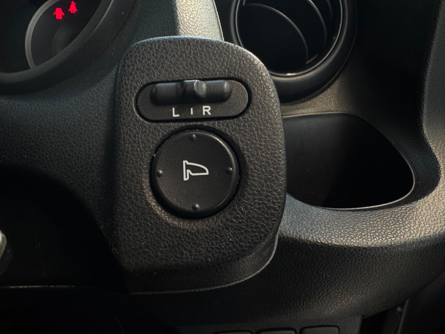 Used Honda Jazz 2011 for sale - 77983075: Photo 16