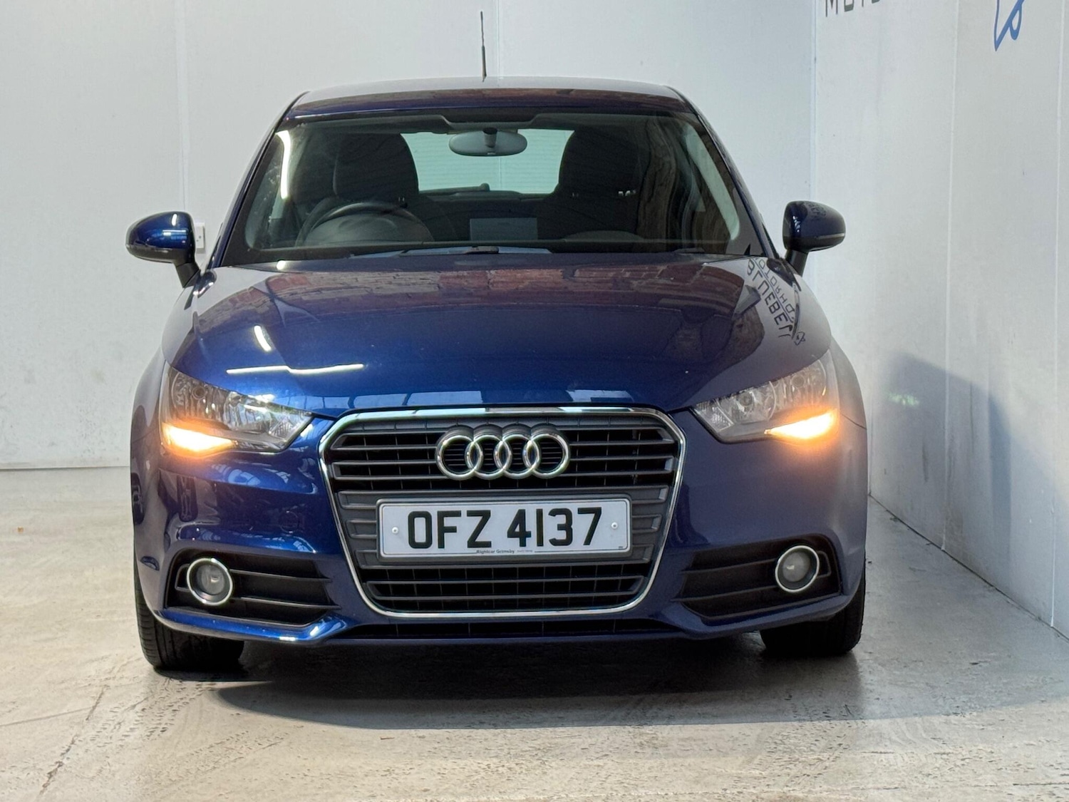 Used Audi A1 2011 for sale - 76168595: Photo 2