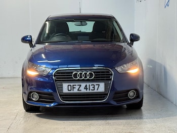 Used Audi A1 2011 for sale - 76168595: Photo 2