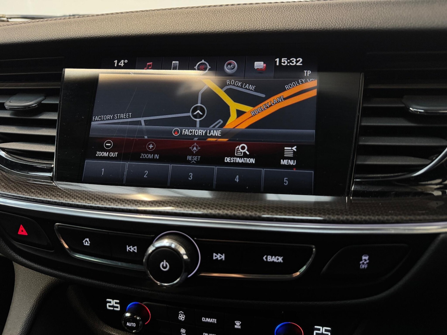 Used Vauxhall Insignia 2017 for sale - 77576541: Photo 18