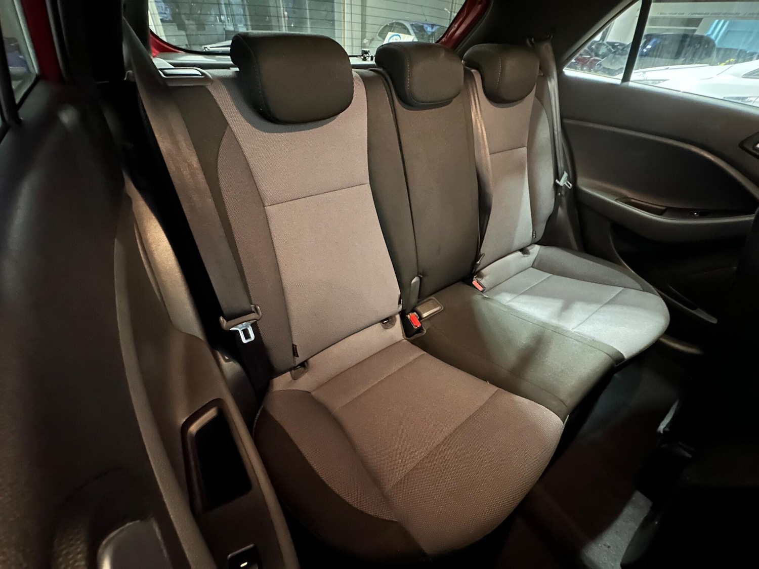 Used Hyundai i20 2017 for sale - 77428306: Photo 11