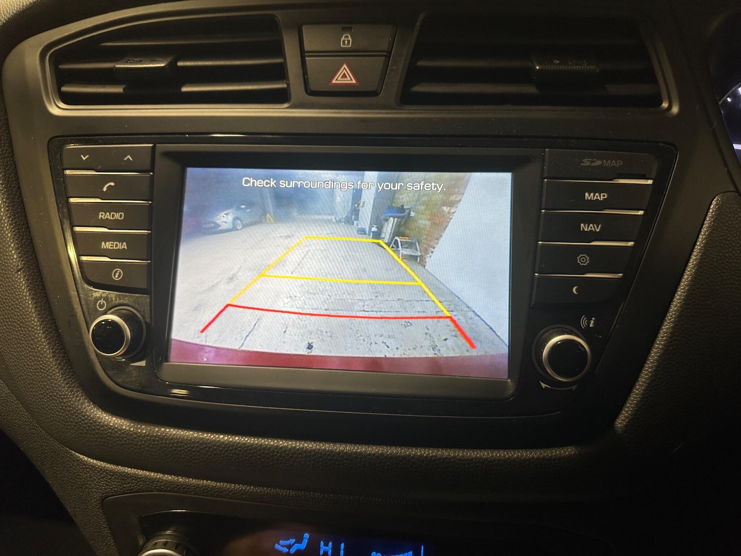 Used Hyundai i20 2017 for sale - 77428306: Photo 16