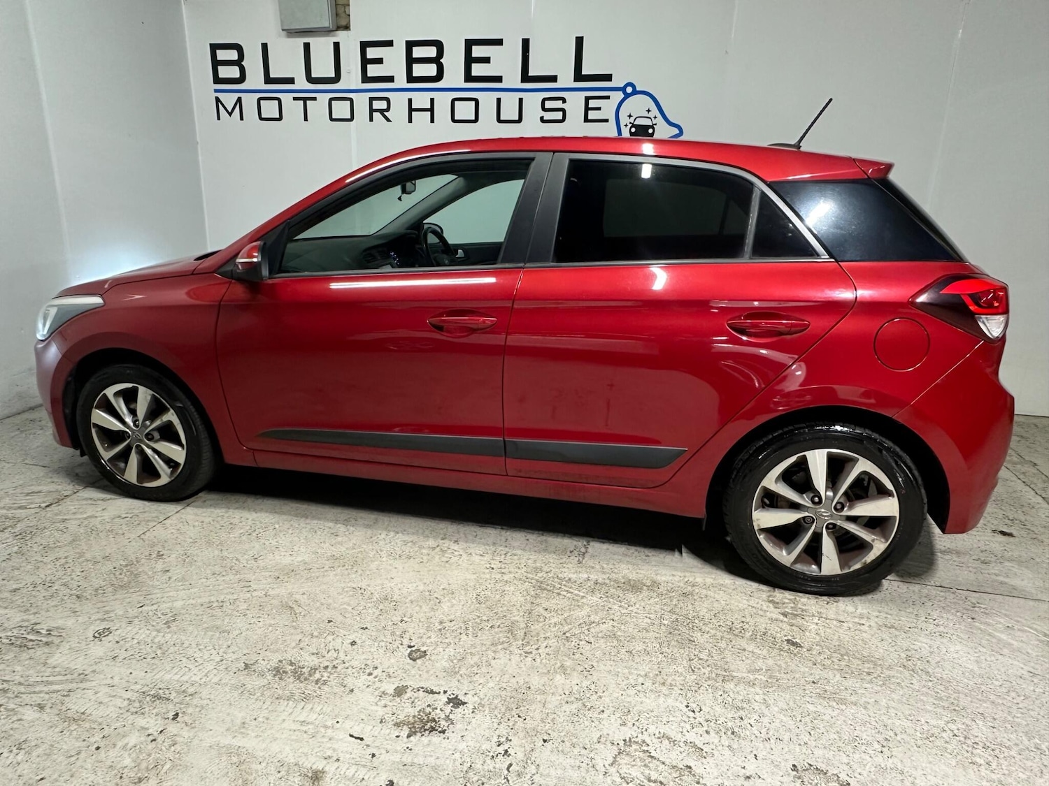 Used Hyundai i20 2017 for sale - 77428306: Photo 8