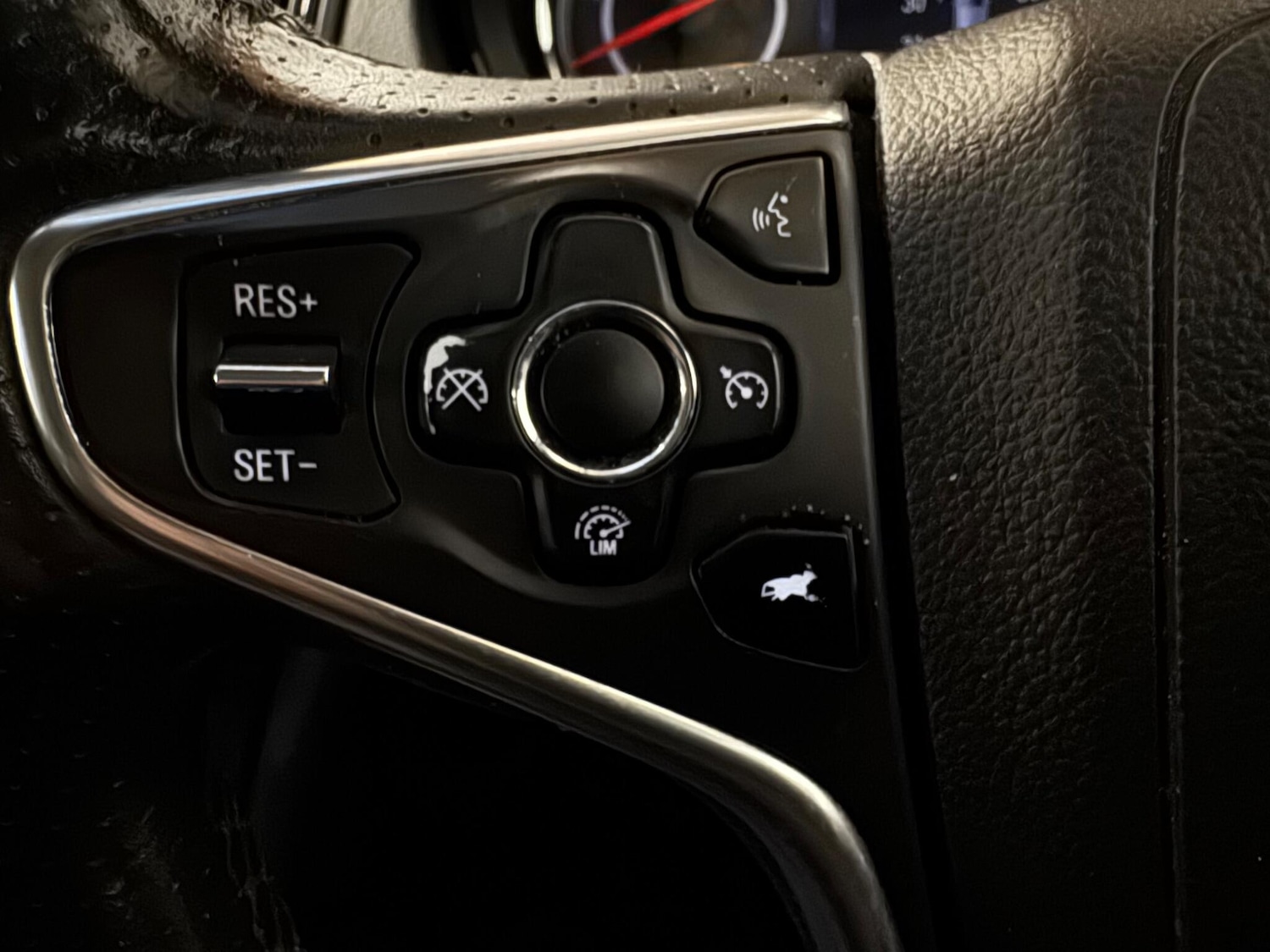 Used Vauxhall Insignia 2015 for sale - 76410452: Photo 22