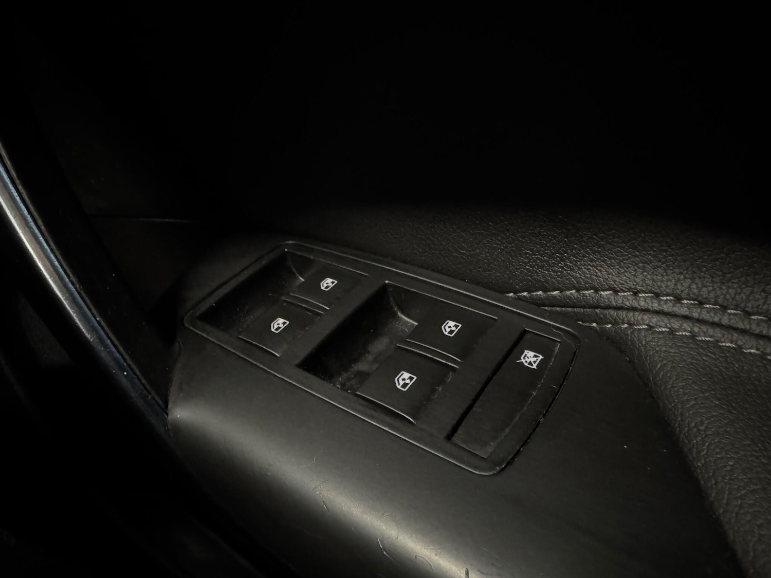 Used Vauxhall Insignia 2015 for sale - 76410452: Photo 25