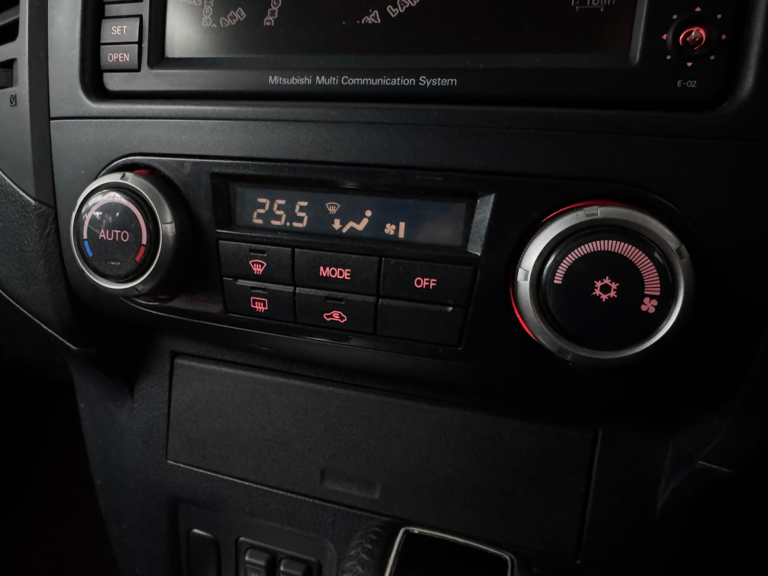 Used Mitsubishi Shogun 2009 for sale - 77082712: Photo 18