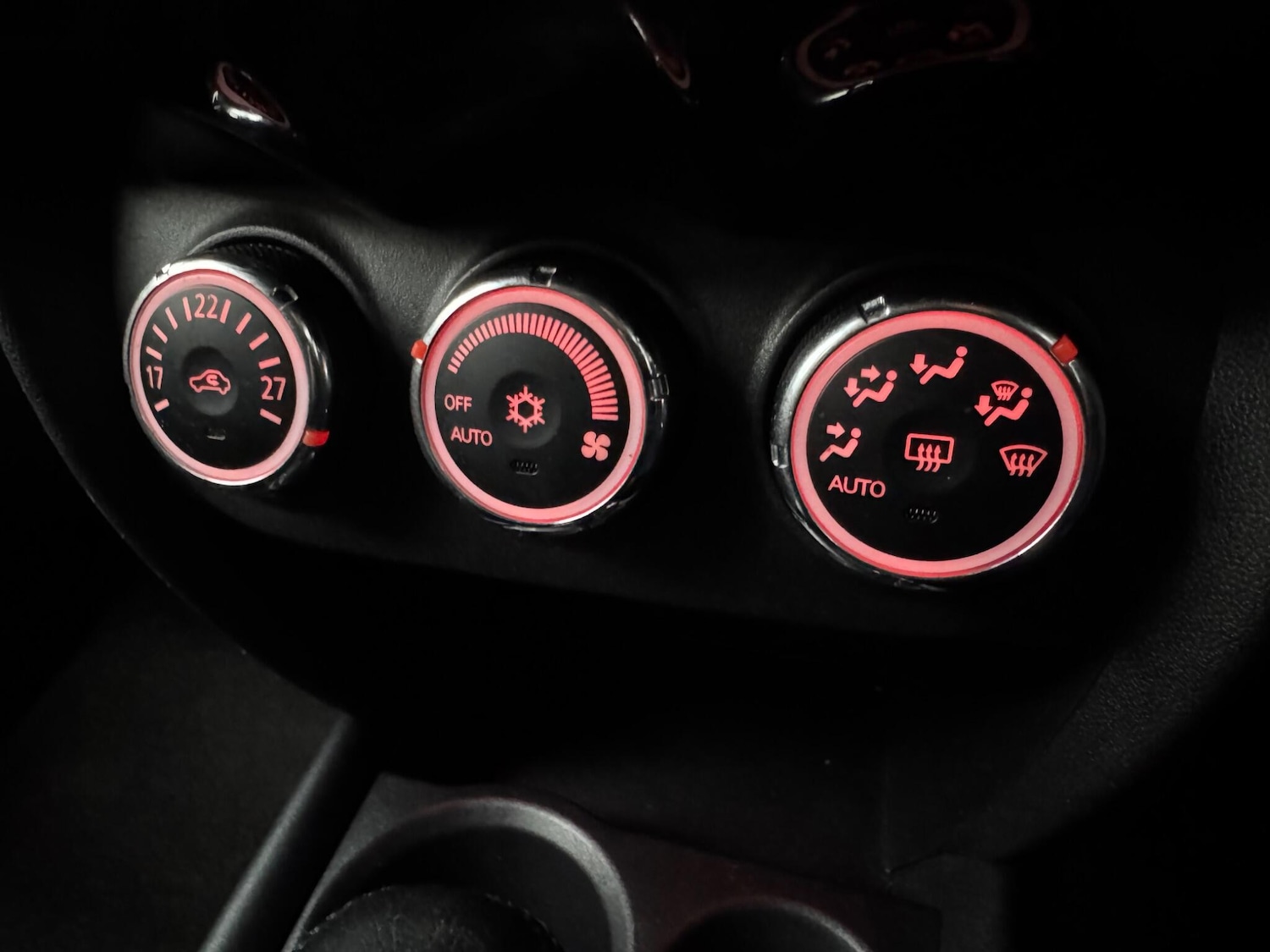 Used Mitsubishi ASX 2014 for sale - 77145920: Photo 23