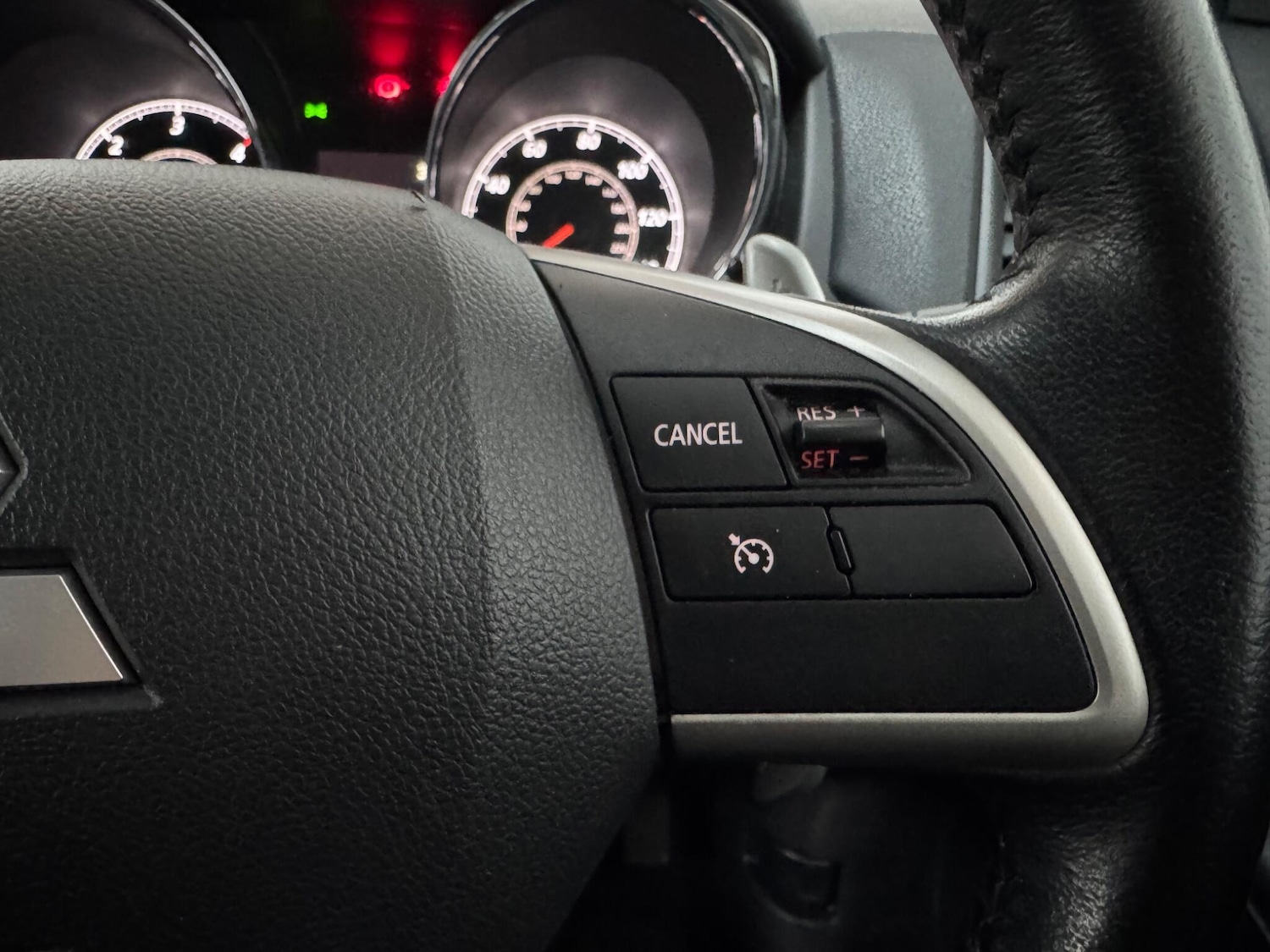 Used Mitsubishi ASX 2014 for sale - 77145920: Photo 27