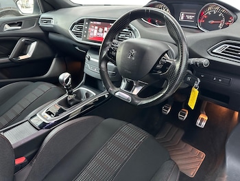 Used Peugeot 308 2016 for sale - 79006268: Photo