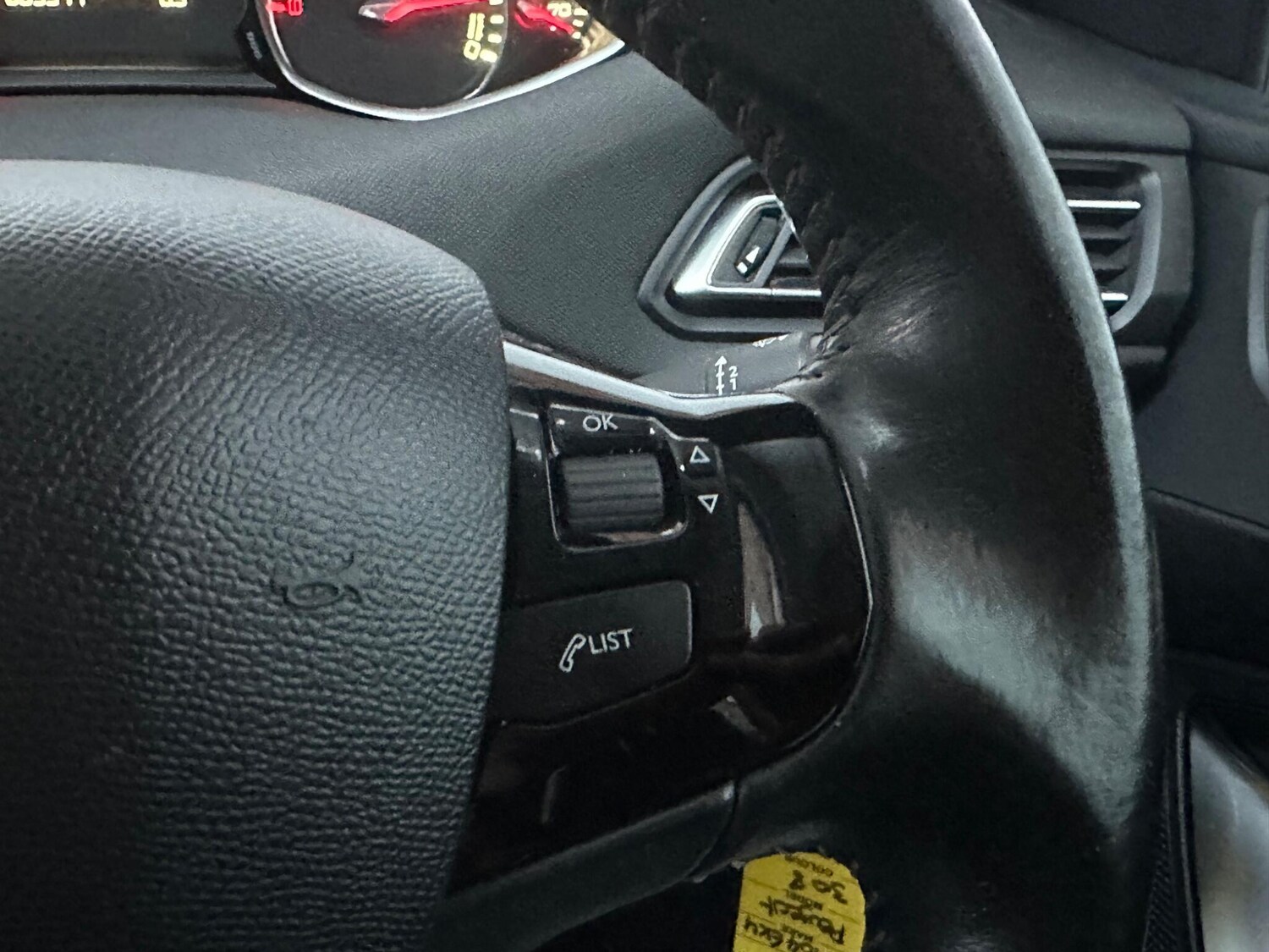 Used Peugeot 308 2014 for sale - 77810346: Photo 16