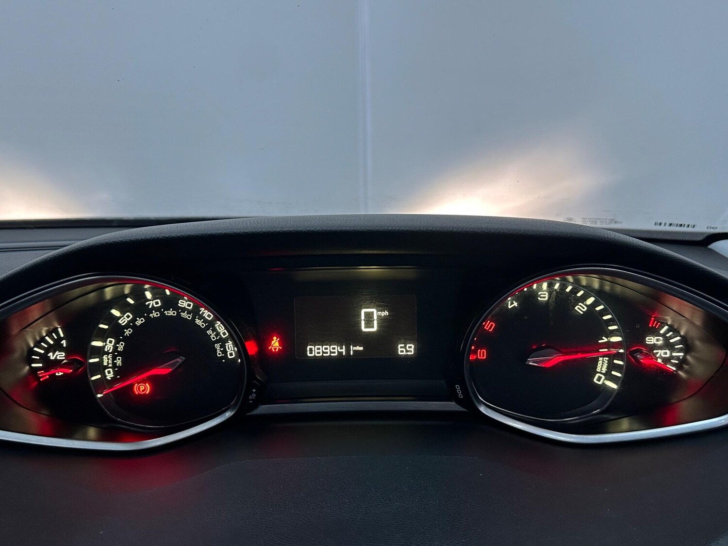 Used Peugeot 308 2014 for sale - 77810346: Photo 18