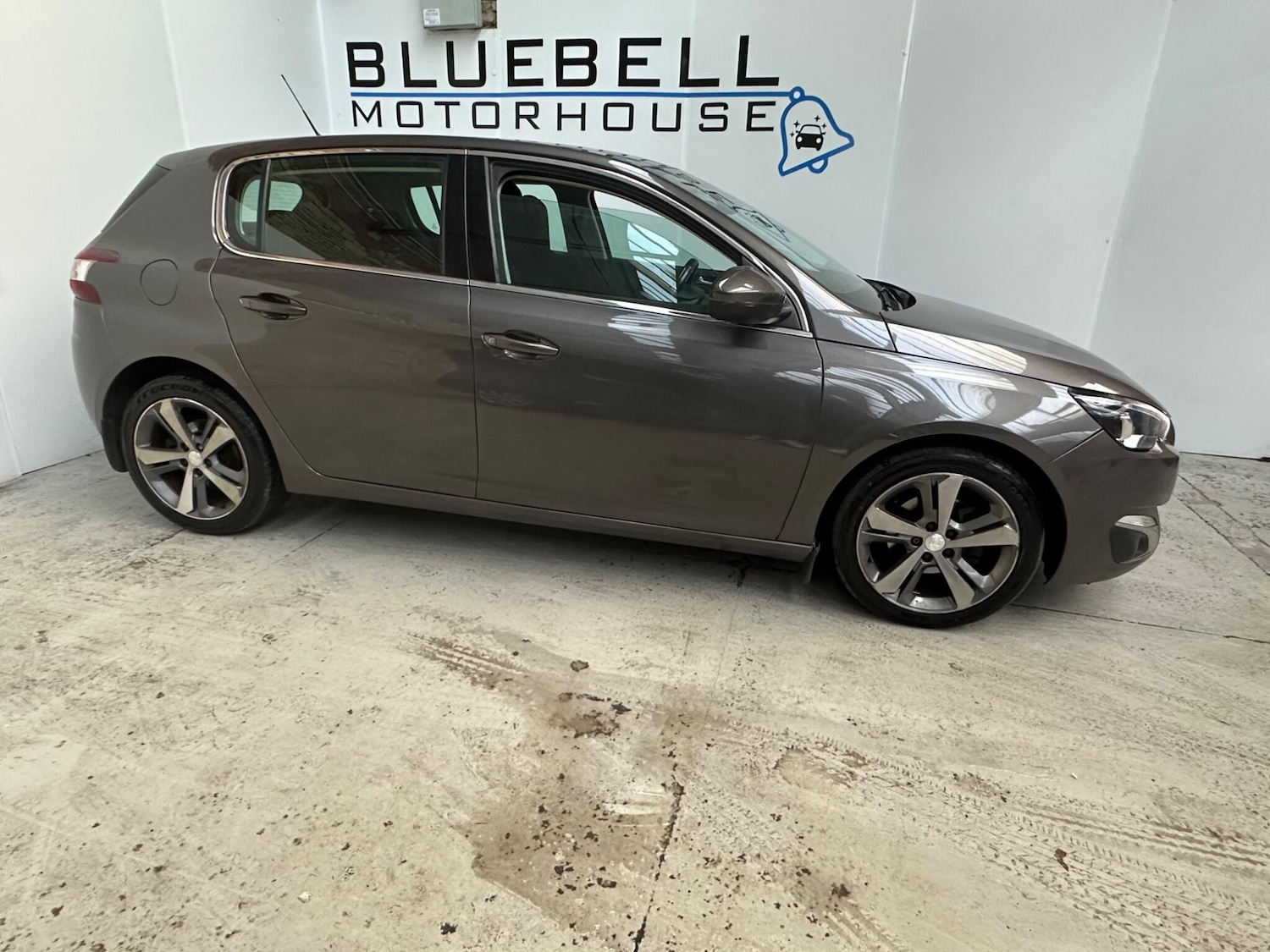 Used Peugeot 308 2014 for sale - 77810346: Photo 8
