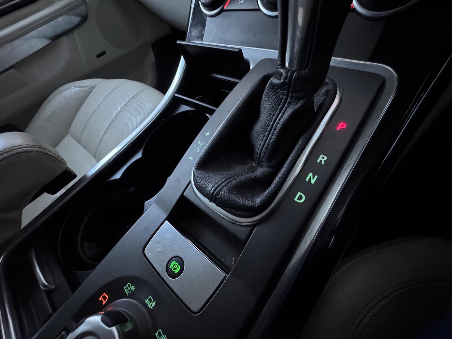 Used Land Rover Range Rover Sport 2009 for sale - 77360691: Photo 13