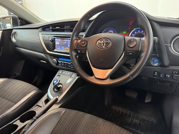 Used Toyota Auris 2014 for sale - 79603311: Photo
