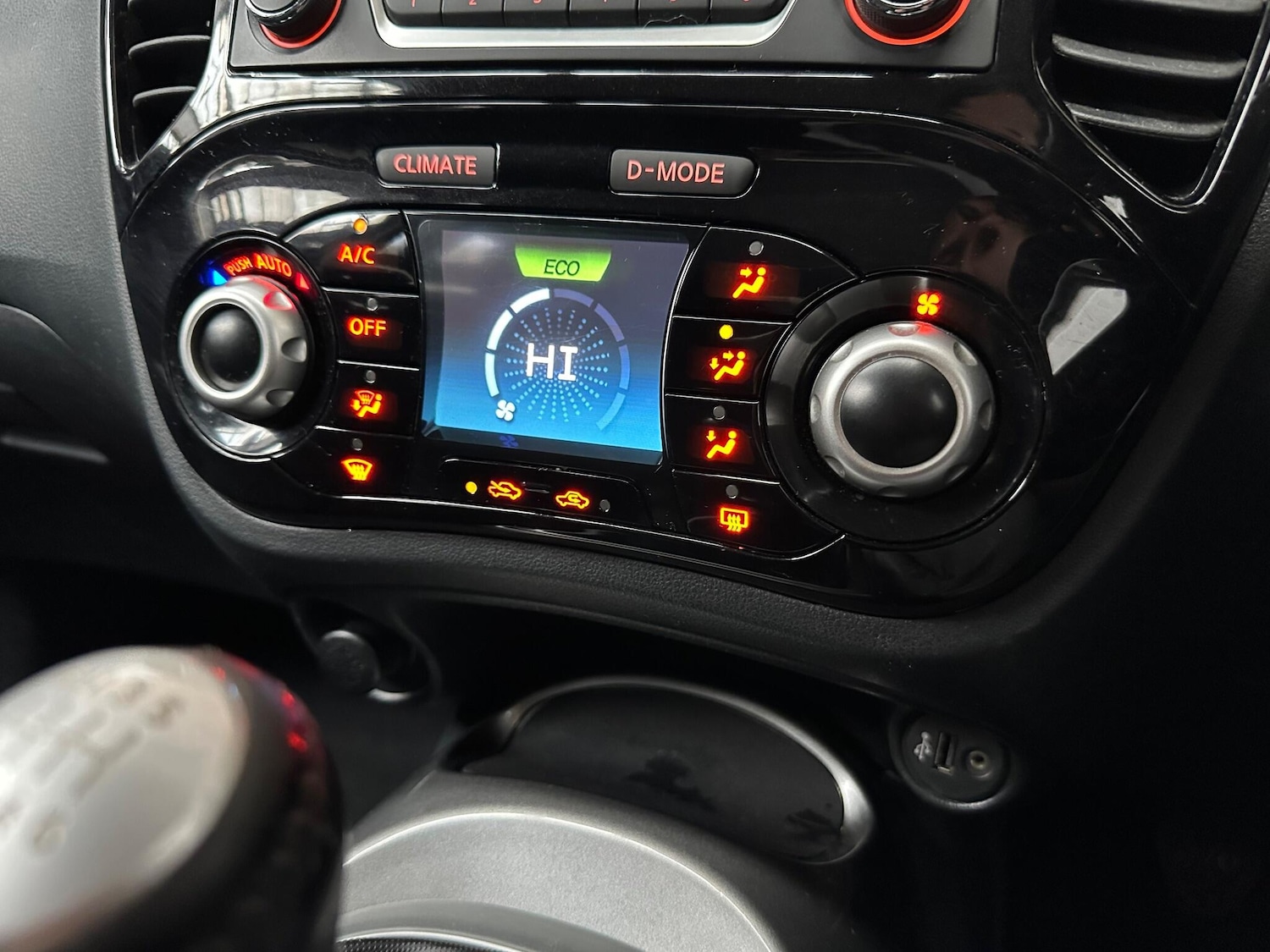 Used Nissan Juke 2014 for sale - 76966925: Photo 12