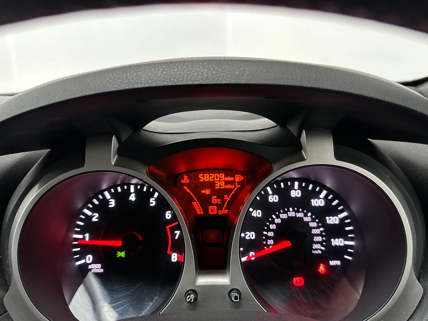 Used Nissan Juke 2014 for sale - 76966925: Photo 17