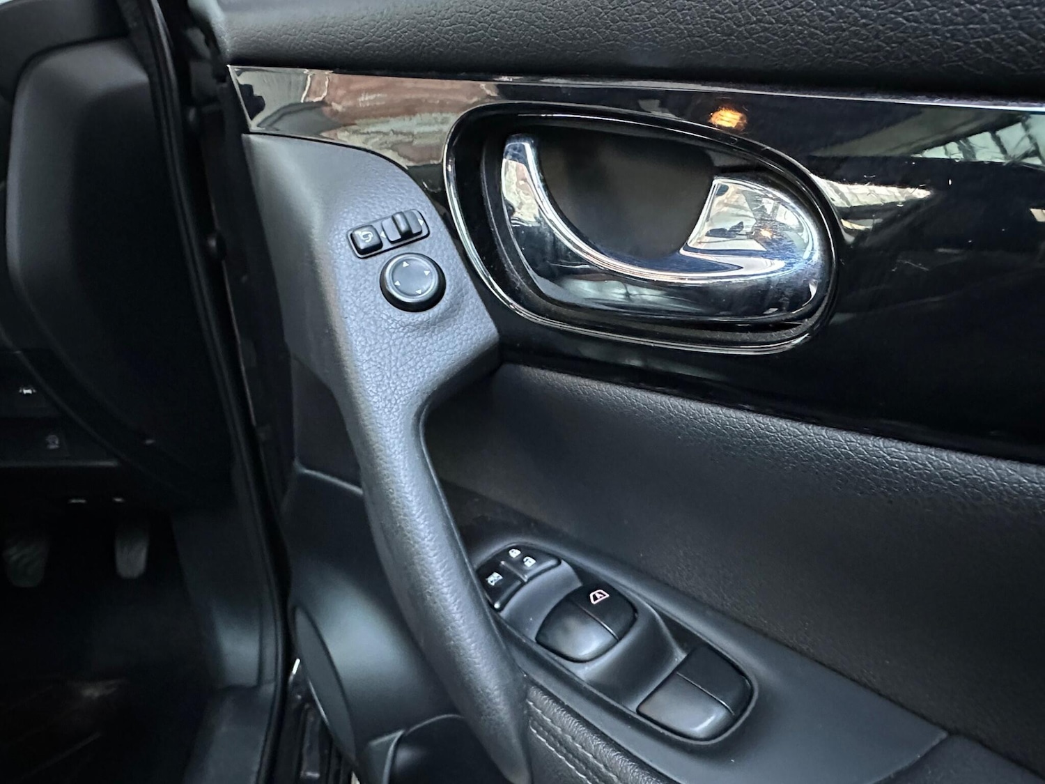 Used Nissan Qashqai 2017 for sale - 78175811: Photo 19