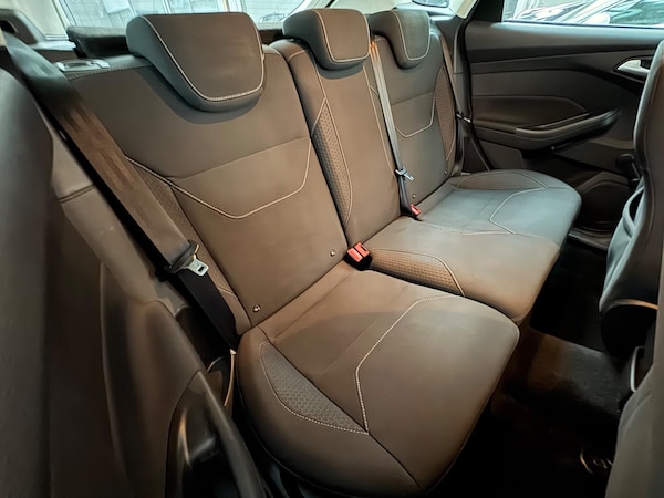 Used Ford Focus 2015 for sale - 76285553: Photo 13