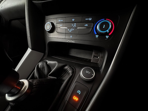 Used Ford Focus 2015 for sale - 76285553: Photo 18