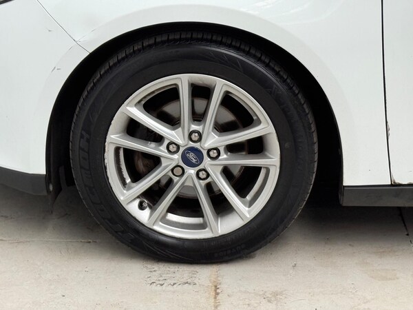 Used Ford Focus 2015 for sale - 76285553: Photo 25