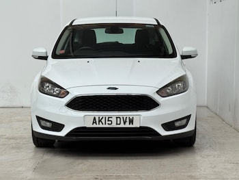 Used Ford Focus 2015 for sale - 76285553: Photo 2