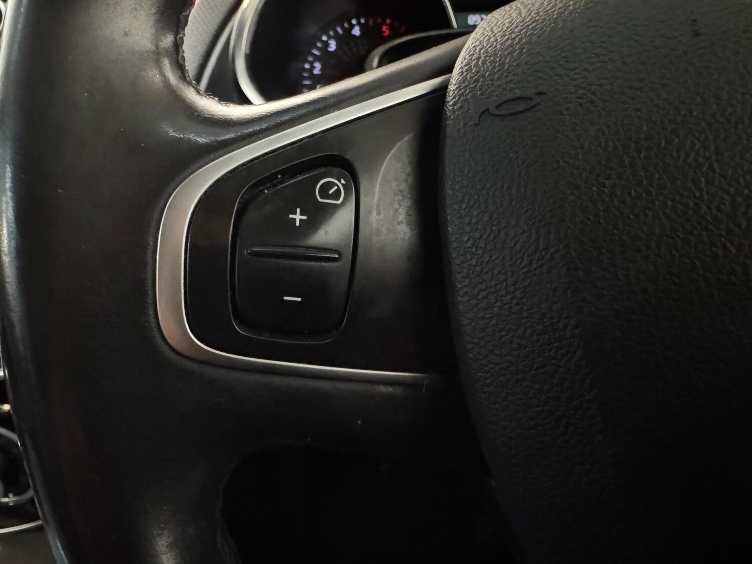 Used Renault Clio 2017 for sale - 77526260: Photo 22