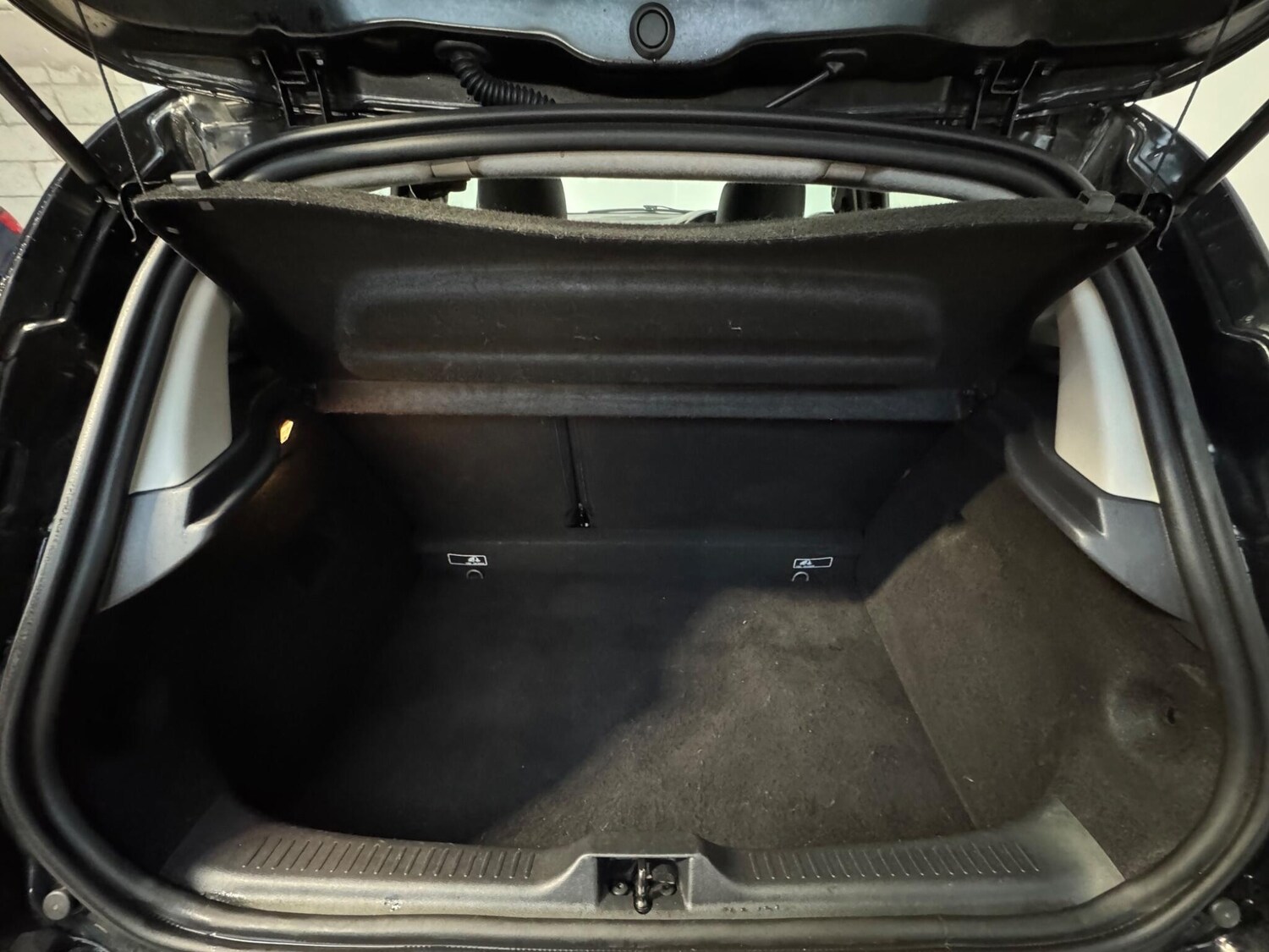 Used Renault Clio 2017 for sale - 77526260: Photo 25