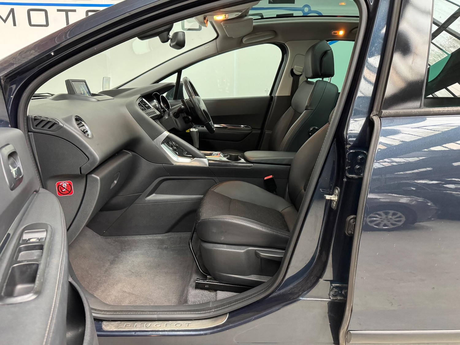 Used Peugeot 3008 2015 for sale - 76586777: Photo 11