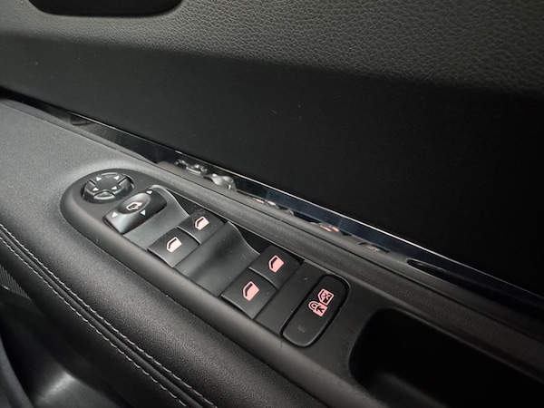 Used Peugeot 3008 2014 for sale - 76203675: Photo 24