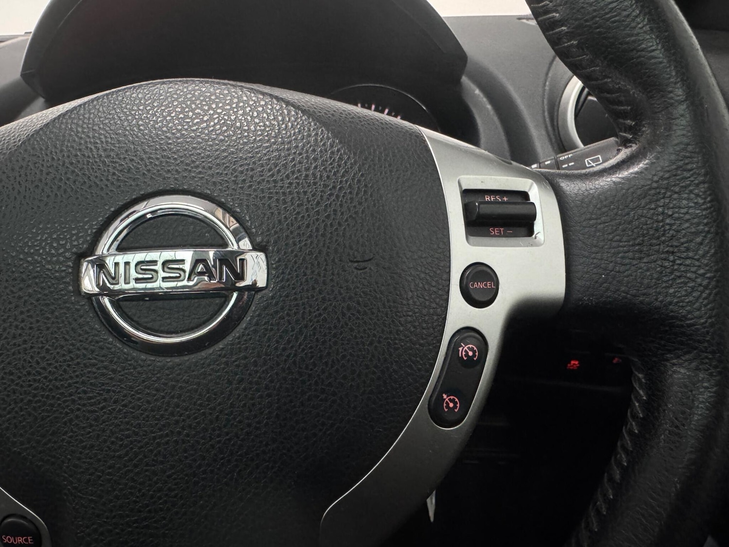 Used Nissan Qashqai 2013 for sale - 76851276: Photo 20