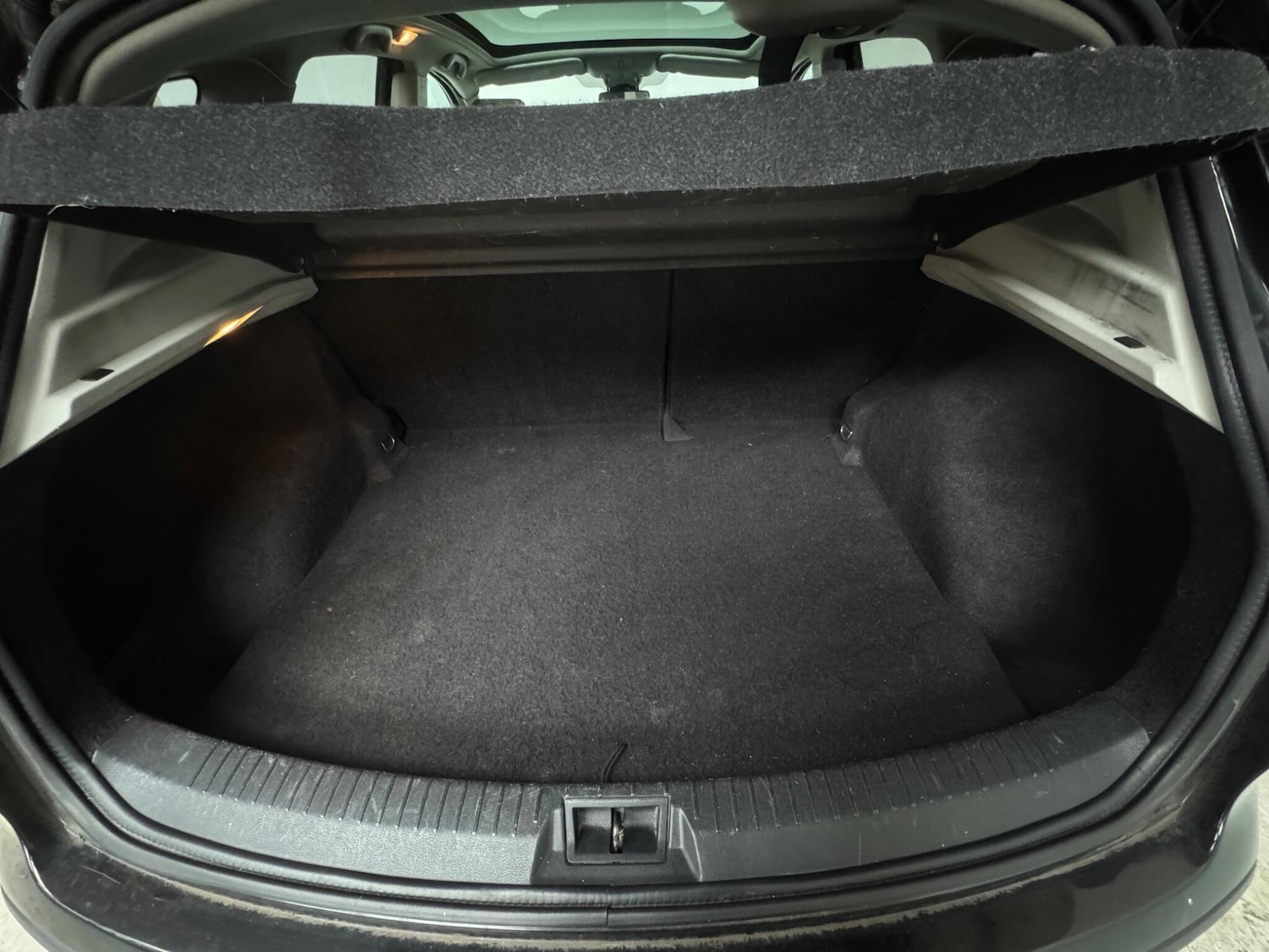 Used Nissan Qashqai 2013 for sale - 76851276: Photo 23