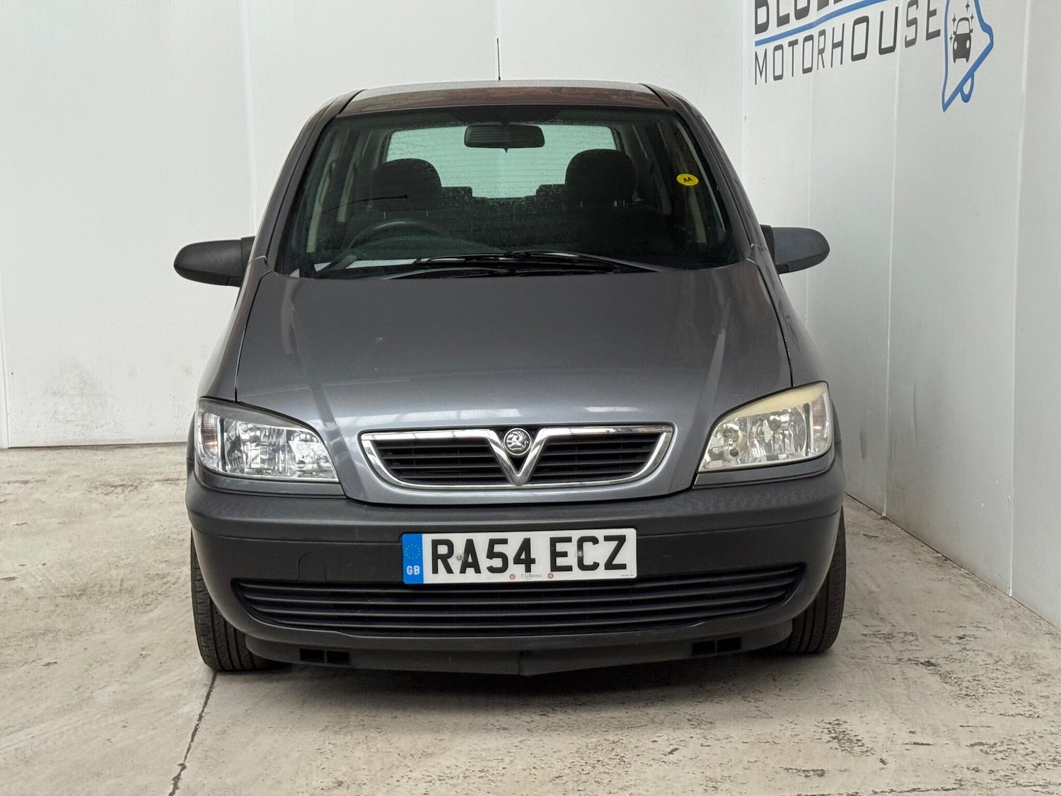 Used Vauxhall Zafira 2004 for sale - 77841719: Photo 2