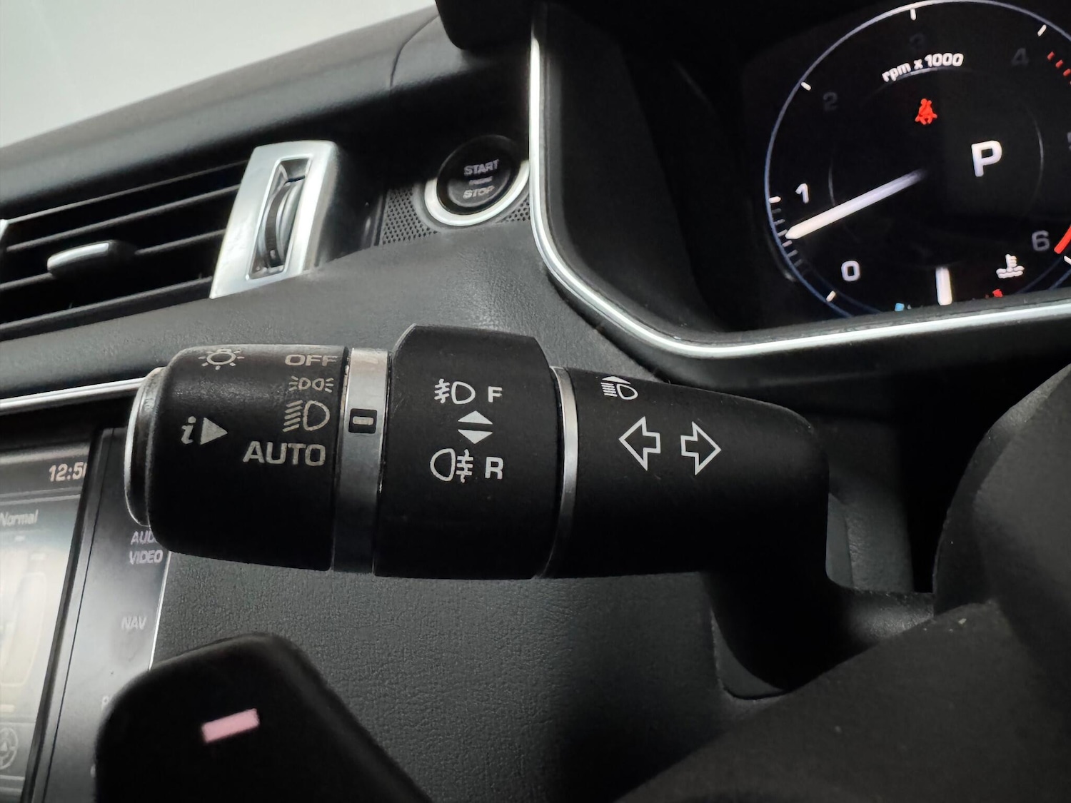 Used Land Rover Range Rover Sport 2014 for sale - 76487356: Photo 30