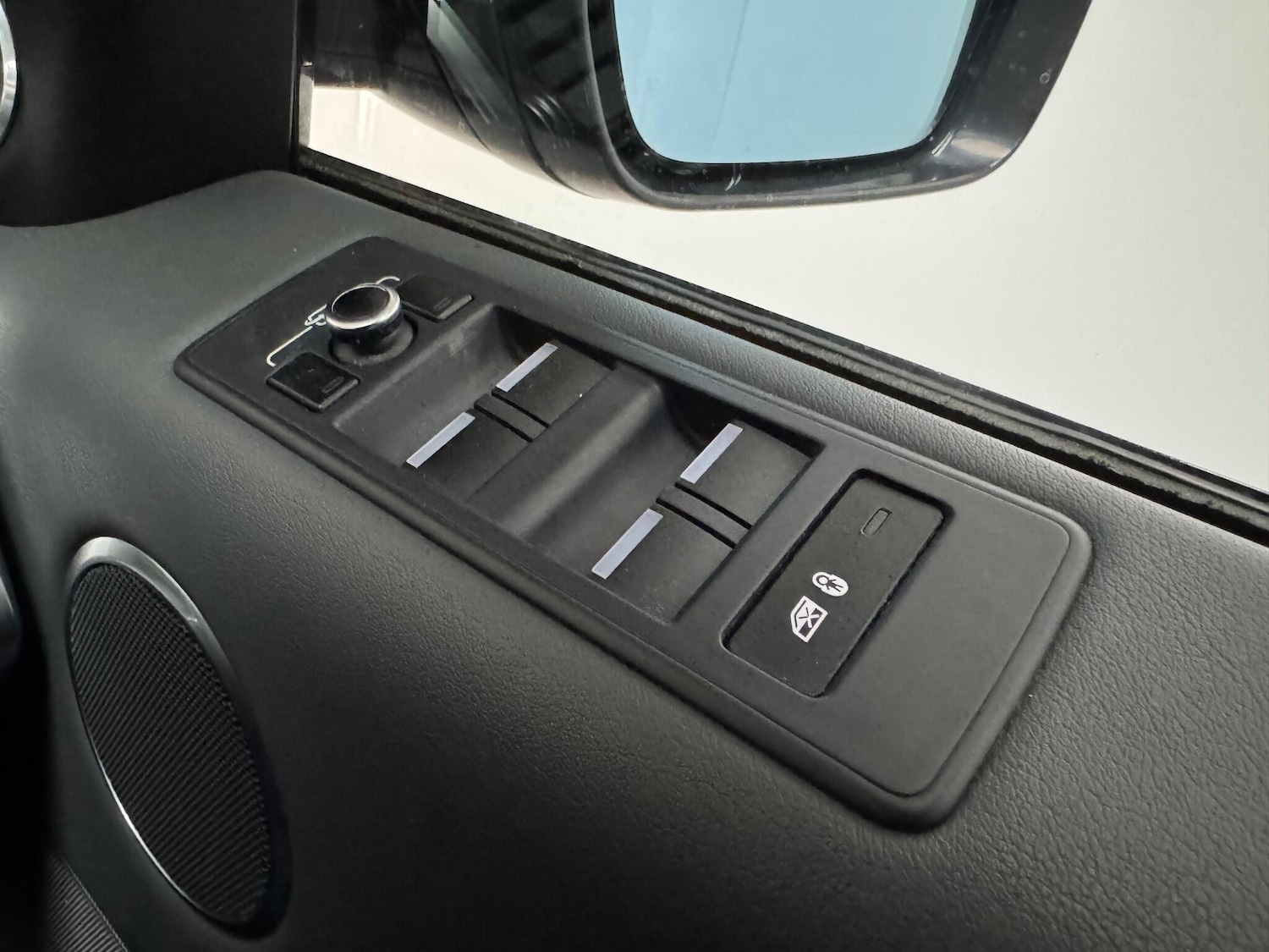 Used Land Rover Range Rover Sport 2014 for sale - 76487356: Photo 32