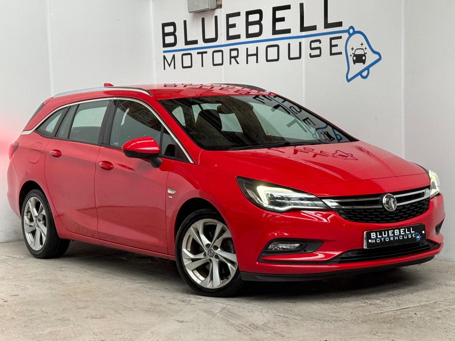 Used Vauxhall Astra 2016 for sale - 76539716: Photo 1