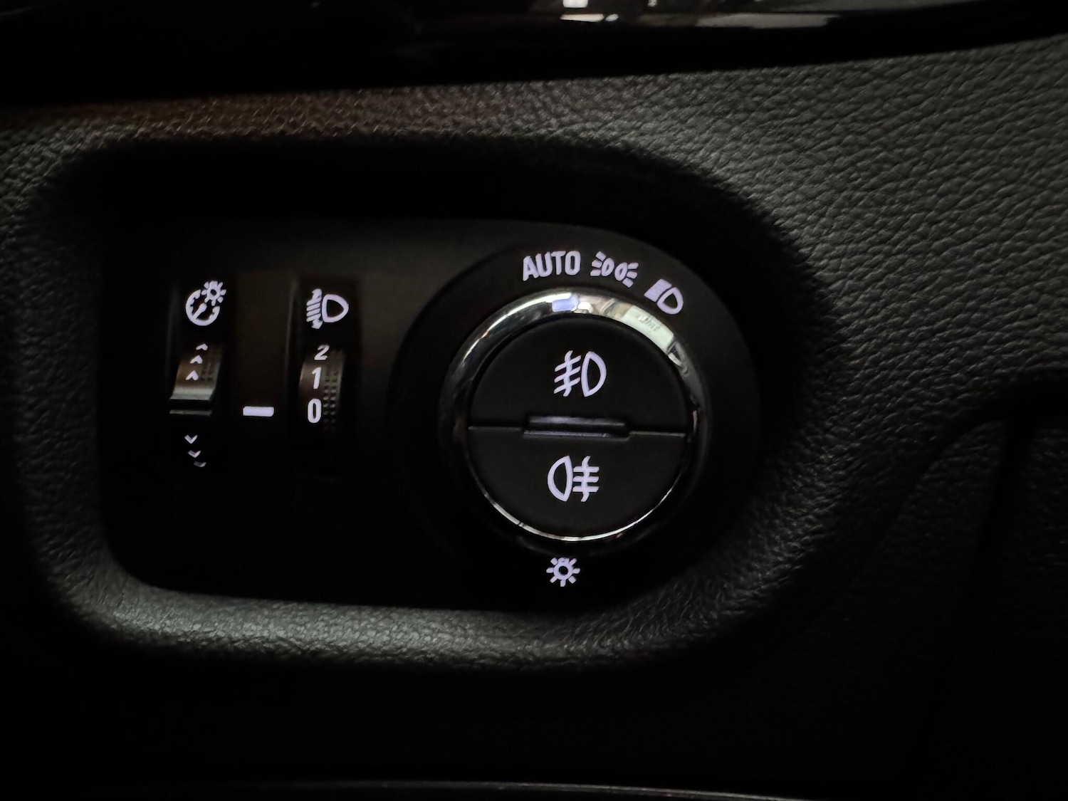 Used Vauxhall Astra 2016 for sale - 76539716: Photo 21