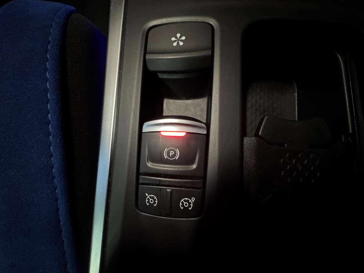 Used Renault Megane 2017 for sale - 76543146: Photo 21