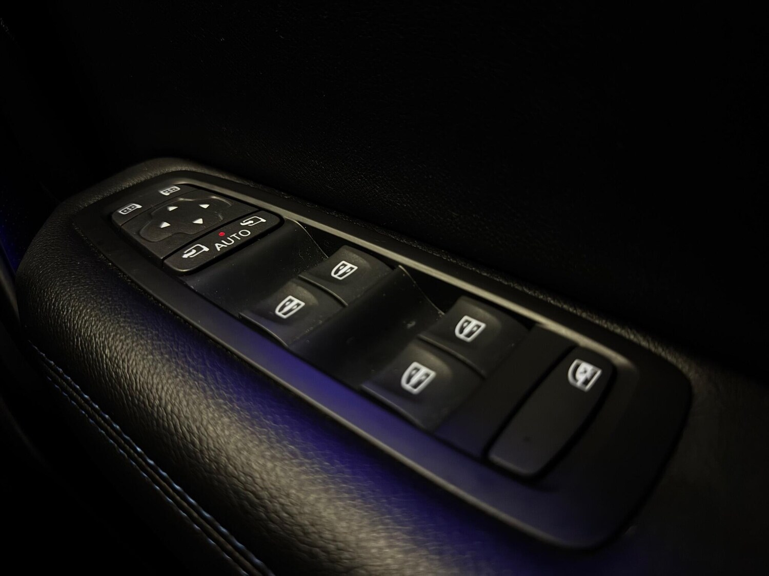 Used Renault Megane 2017 for sale - 76543146: Photo 24