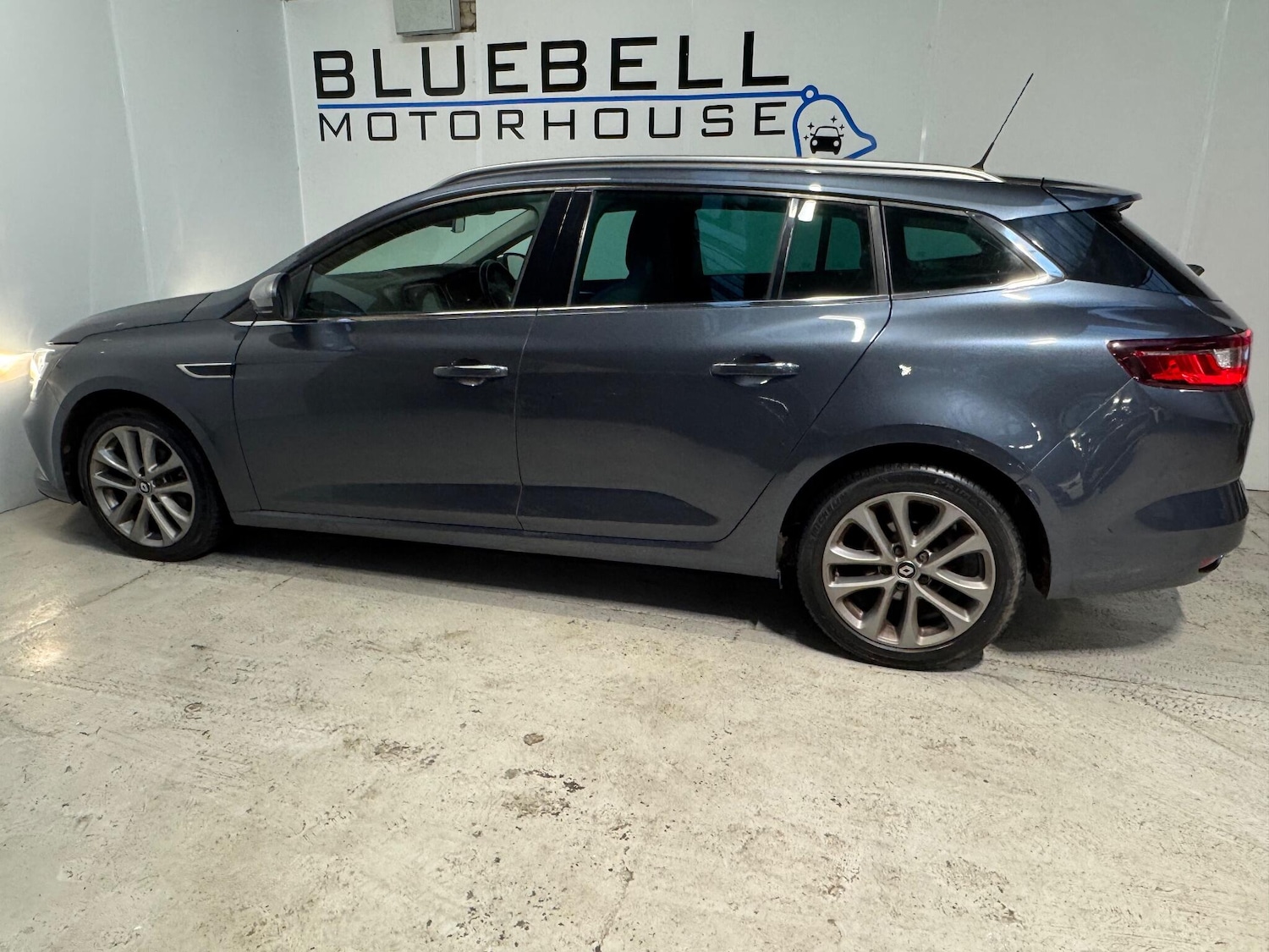 Used Renault Megane 2017 for sale - 76543146: Photo 8