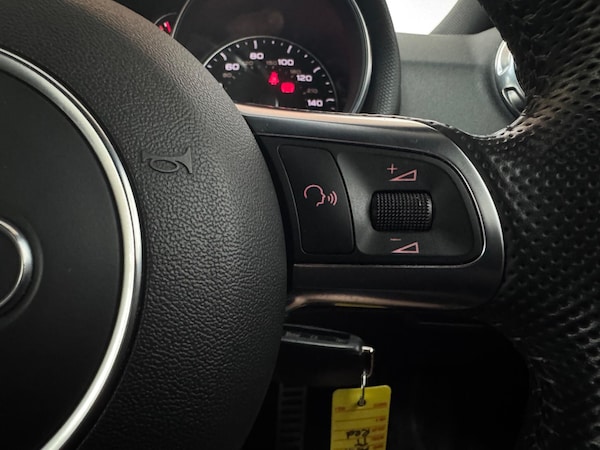 Used Audi TT 2010 for sale - 76062274: Photo 22