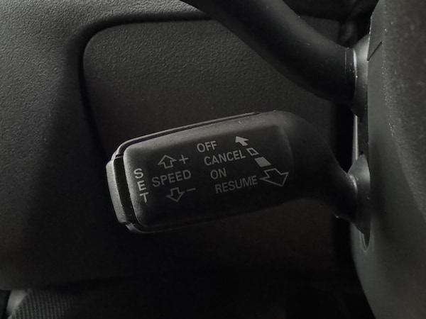 Used Audi TT 2010 for sale - 76062274: Photo 24