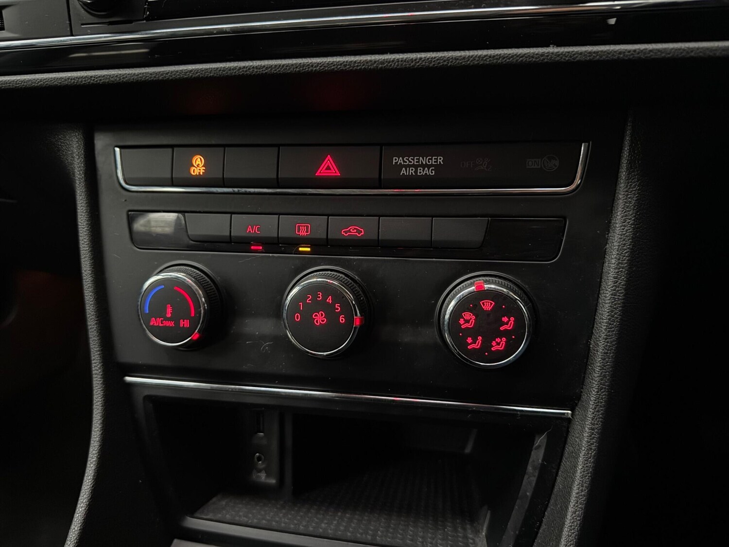 Used SEAT Leon 2015 for sale - 77600518: Photo 17