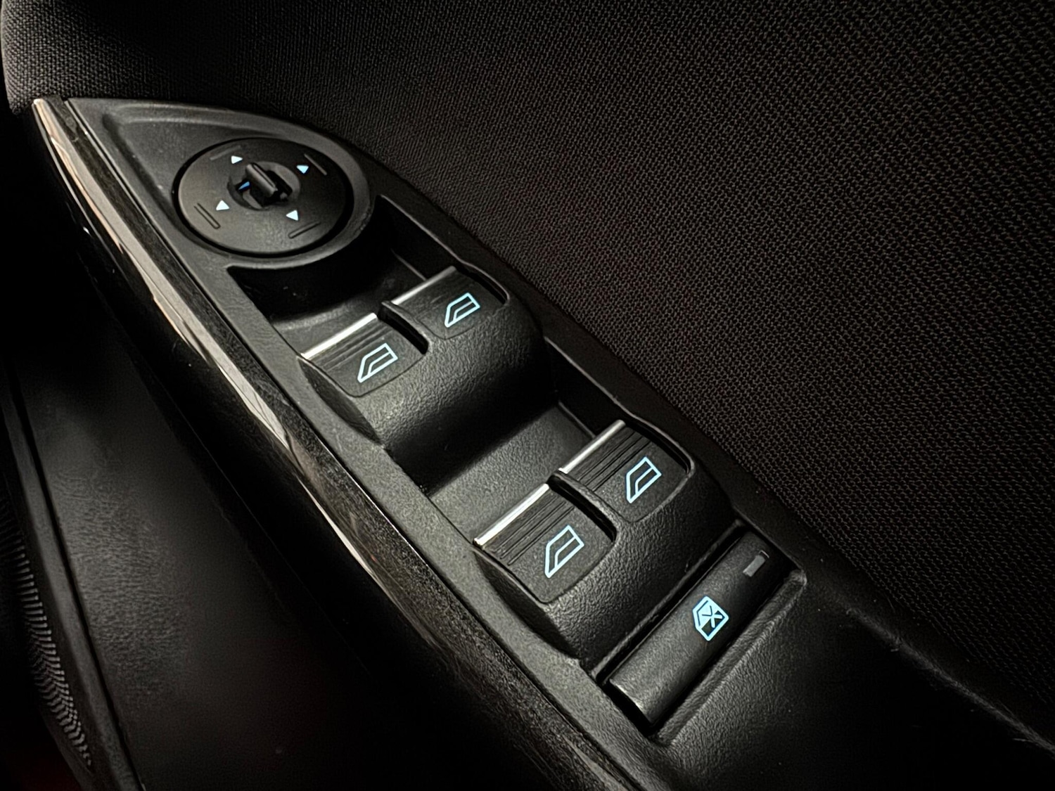 Used Ford Focus 2015 for sale - 76361678: Photo 28