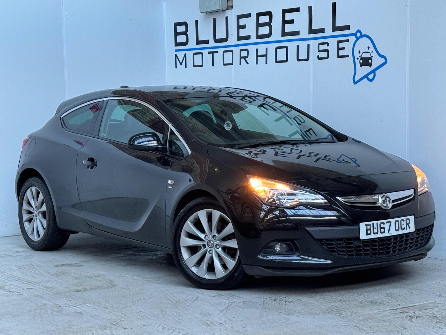 Used Vauxhall Astra GTC 2017 for sale - 76350683: Photo 1