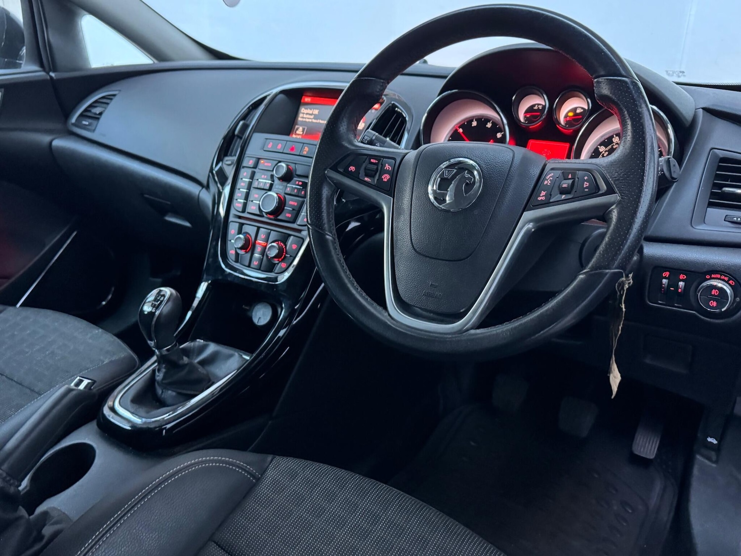 Used Vauxhall Astra GTC 2017 for sale - 76350683: Photo 3